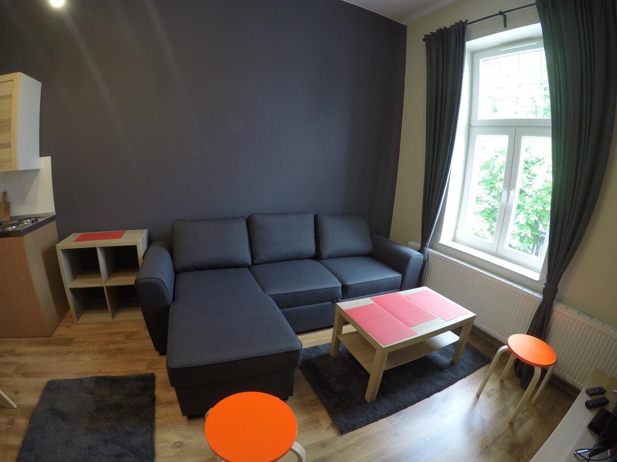 Smart Apart Hotel Krakau Buitenkant foto