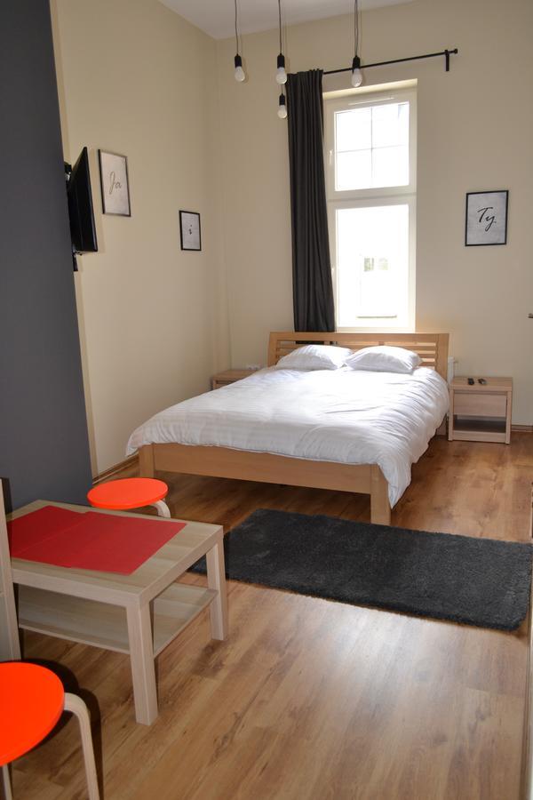 Smart Apart Hotel Krakau Buitenkant foto