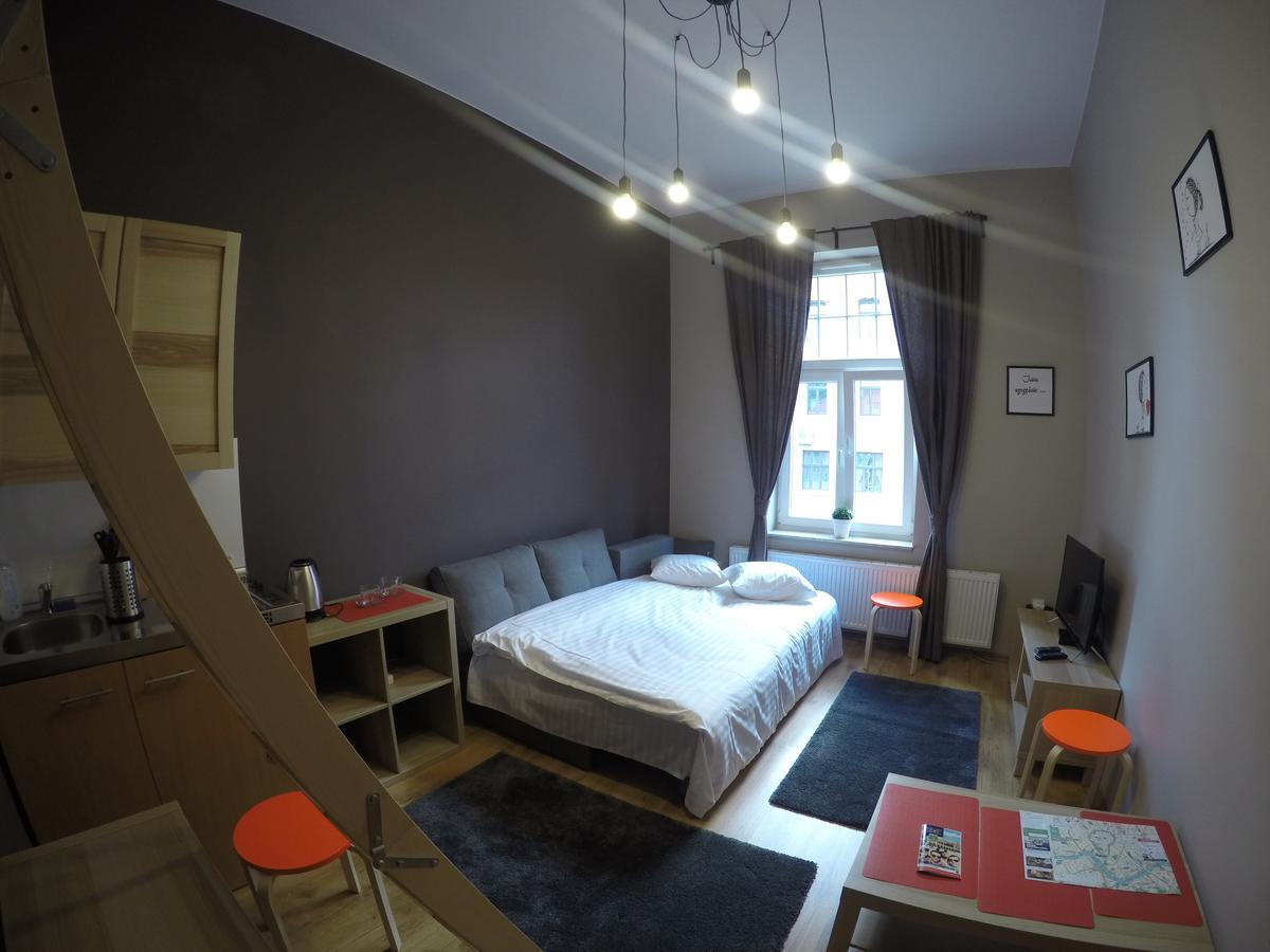 Smart Apart Hotel Krakau Buitenkant foto